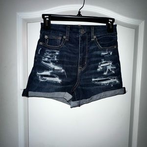 American eagle distressed shorts.
